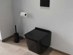 Vente-unique Hangend Toilet-Glanzend Zwarte Hang-Wc Van Keramiek Zonder Rand - Clemona