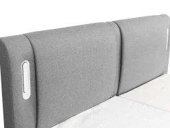 Palacio Elektrisch Relaxatiebed-Set Boxspring + Hoofdbord Met Ledlampjes + Elektrische Relaxbedbodems + Matras + Topmatras - 2 X 80 X 200 Cm - Grijze Stof - Astemi Van